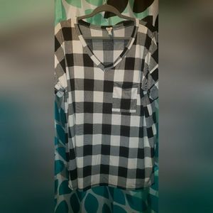Buffalo plaid tee